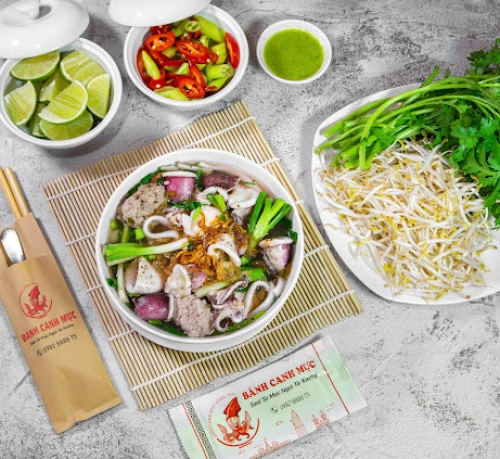 Bánh canh mực thập cẩm